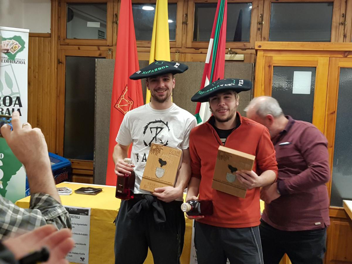 Ioritz Oiartzabal eta Asier Gil leitzarrek Nafarroako txapela jantzi